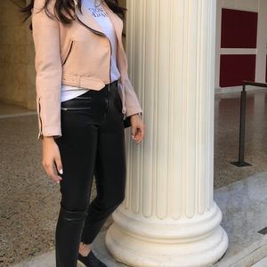 Meet your Posher, Samaira